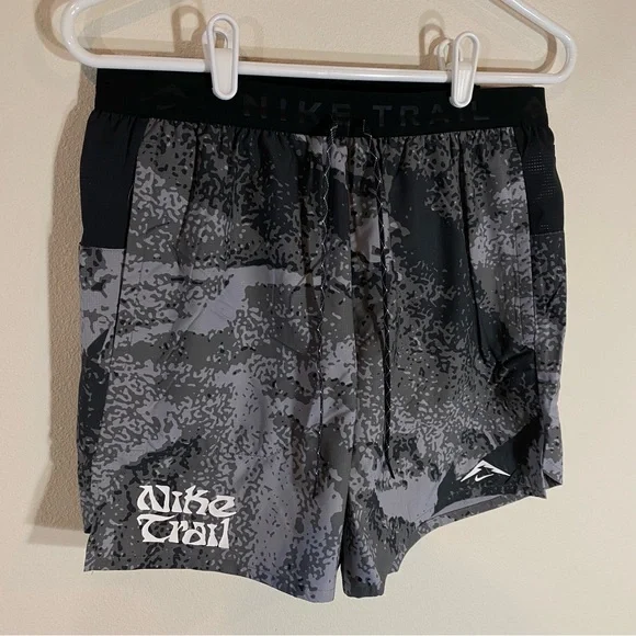 Nike Trail Dri-Fit Stride 7" Running Shorts Gray FV9949-010 $70 - Size Medium - Picture 1 of 8